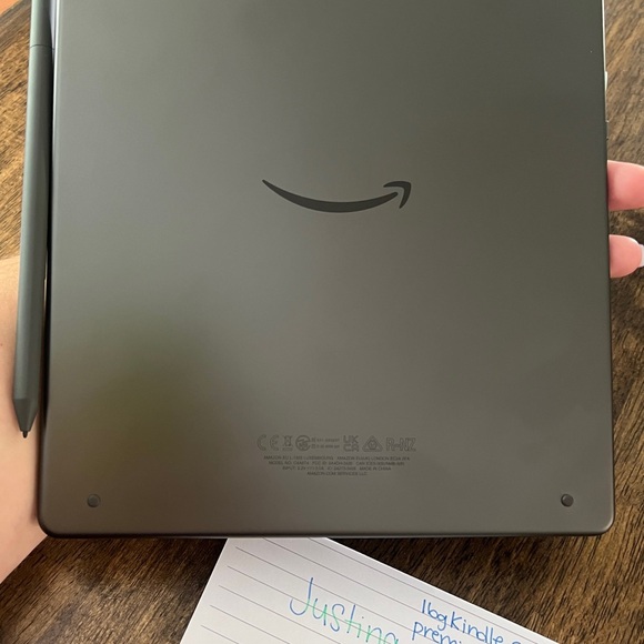 Amazon Kindle Scribe 16GB - Picture 3 of 3